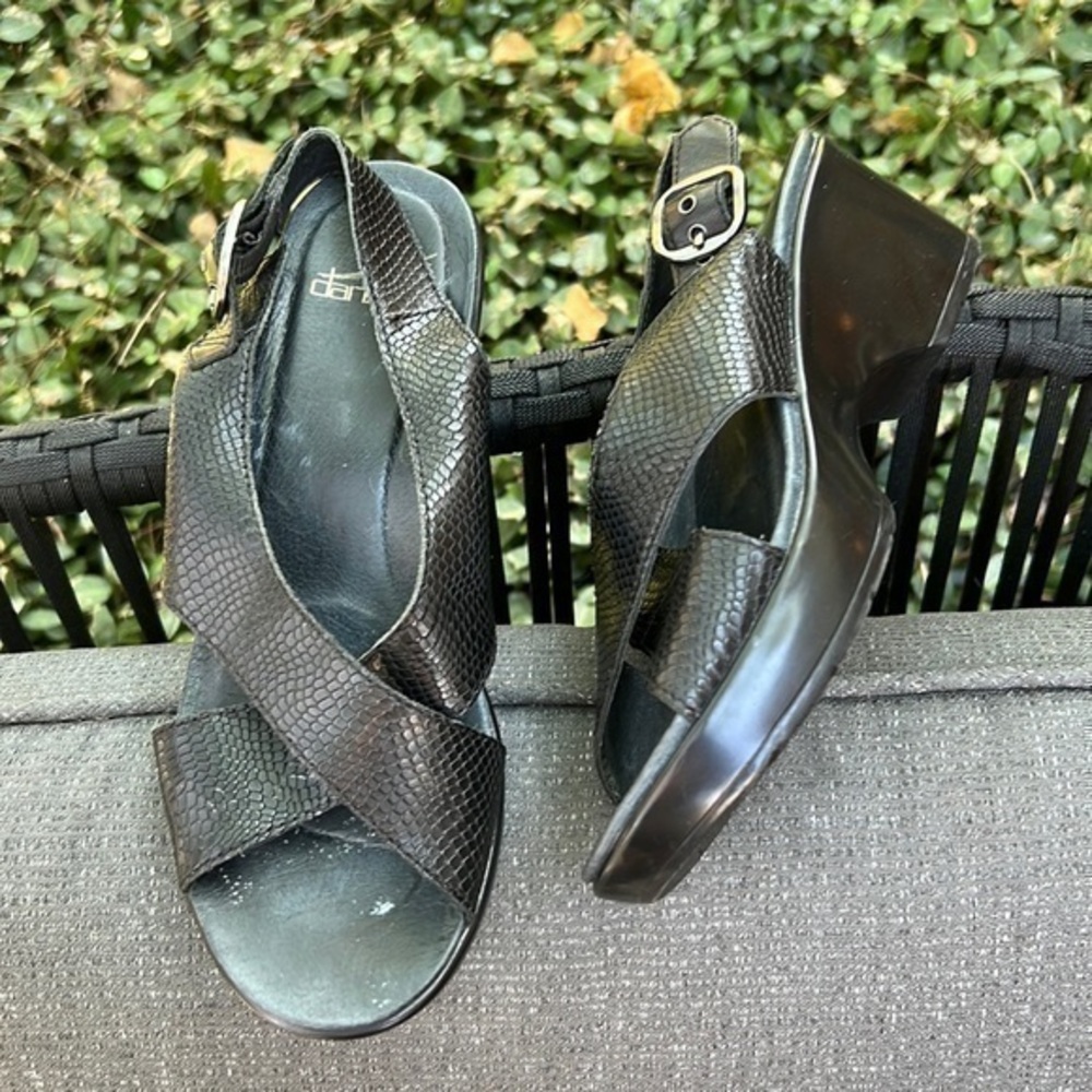 ▶️ Dansko ◀️ Leather Snake print shoes